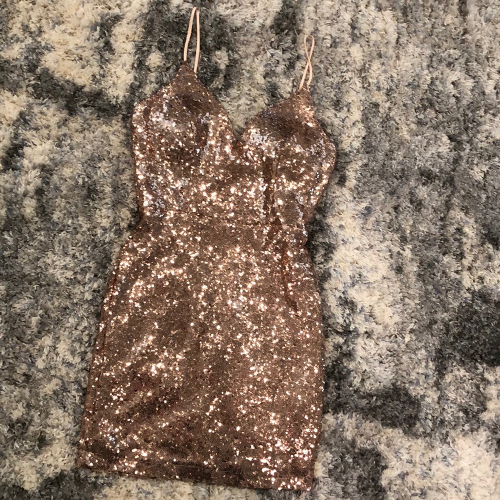 Rose Gold Mini Dress 💖